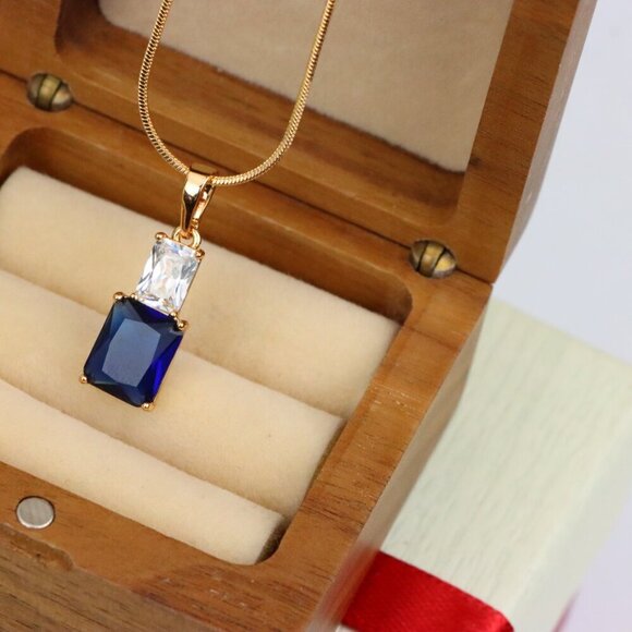 "Royal Blue Pendant with Gold-Plated Finish – Elegant Sparkle Charm, XPPT1807 - Picture 9 of 13